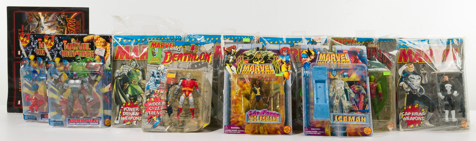Marvel Universe, Superheroes and Hall of Fame Action Figure Assortment (1 of 1)