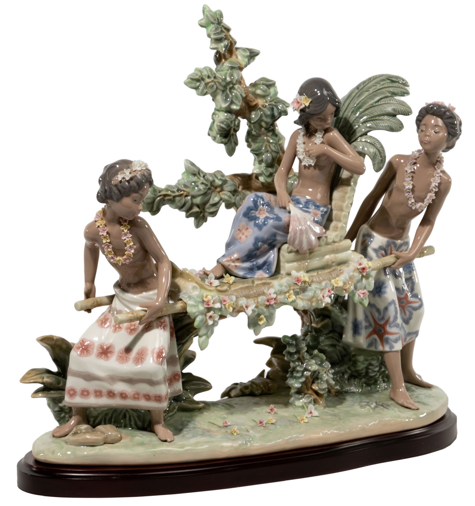 Lladro #1496 'Hawaiian Festival' Figurine (1 of 3)