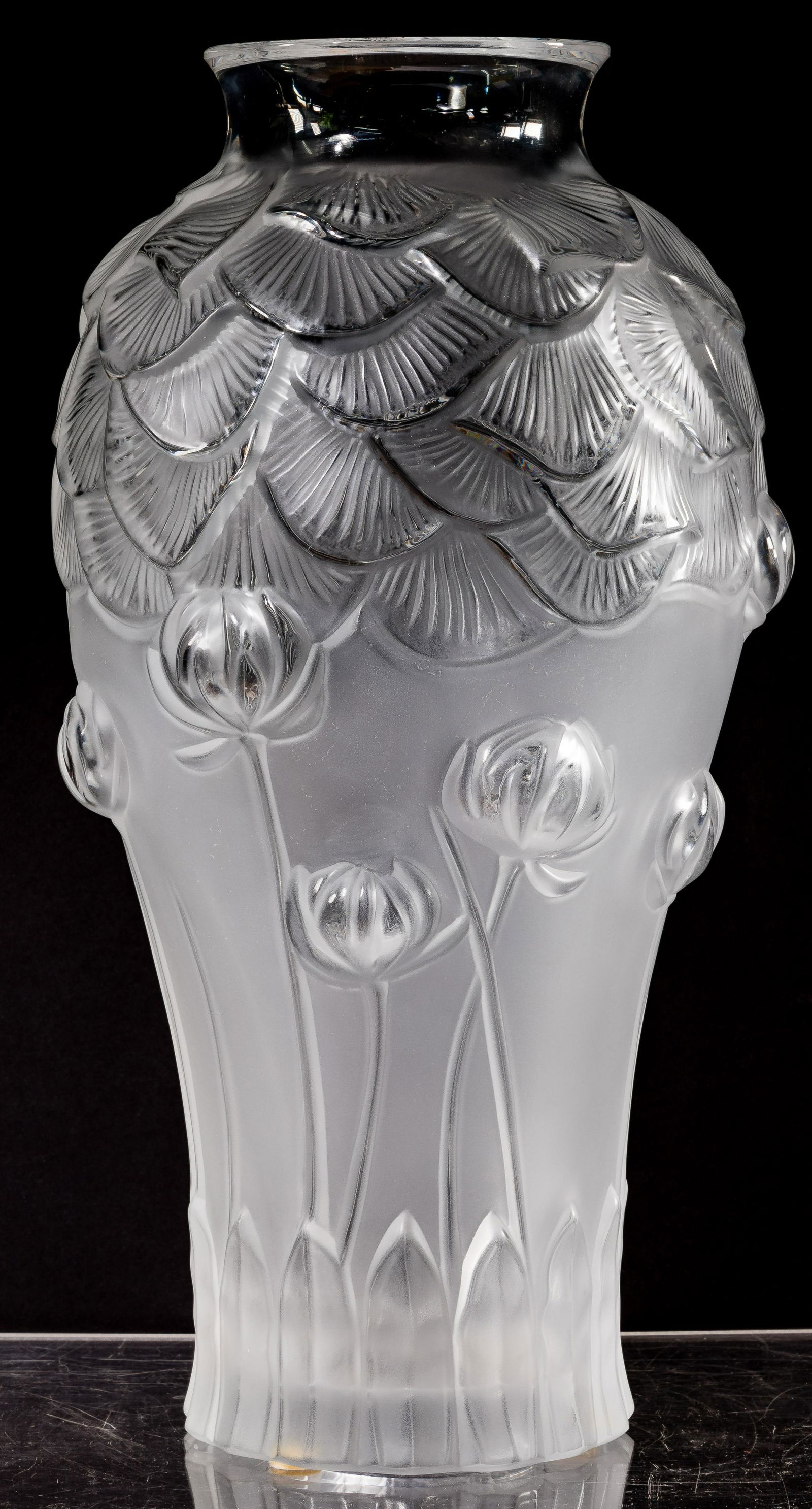 Lalique Crystal 'Giverny' Vase (1 of 4)