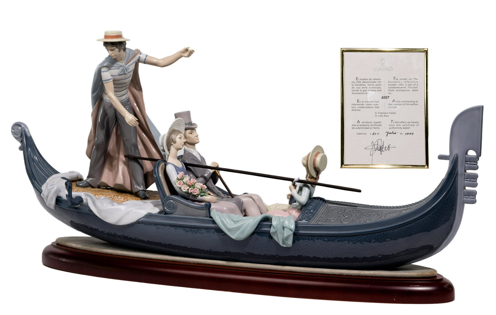 Lladro #1350 'In the Gondola' Figurine: Lladro #1350 'In the Gondola' Figurine Active; signed sculptor Francisco Catala and decorator Julio Ruiz, having a velvet covered wood base and framed COA Property from: a Skokie, Illinois collector H