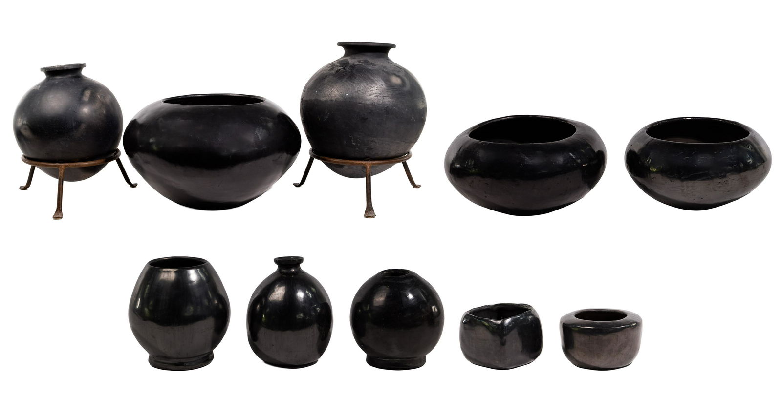 Dona Rosa Blackware Ceramic Assortment (1 of 6)