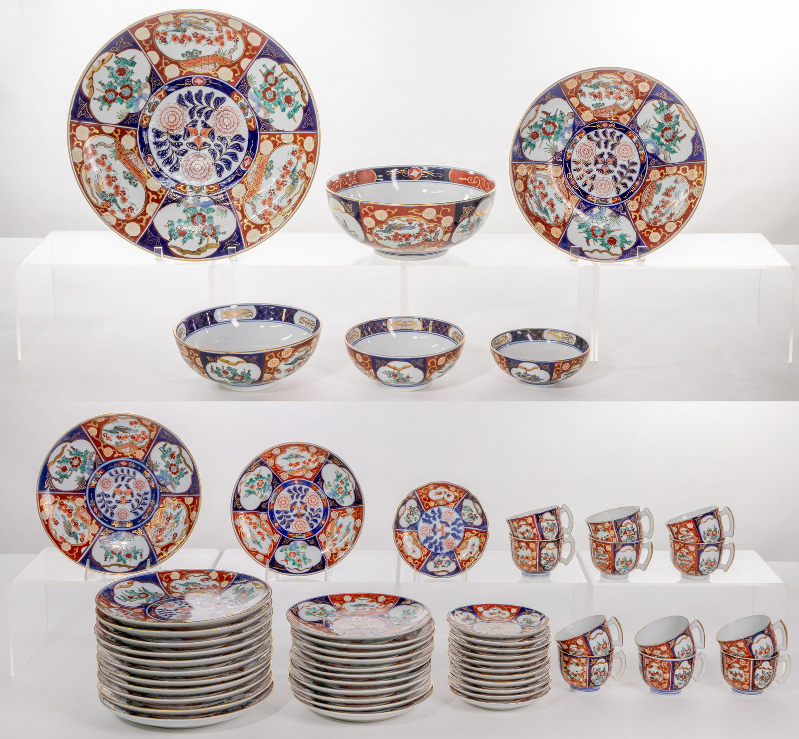 Japanese 'Gold Imari' Tableware (1 of 5)