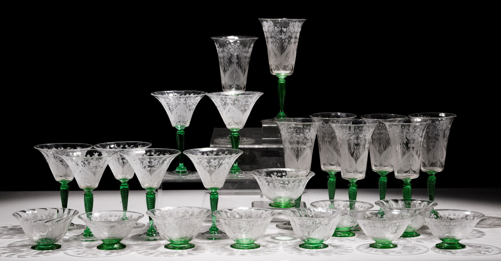 Steuben 'Van Dyke' Etched Glass Tableware (1 of 1)