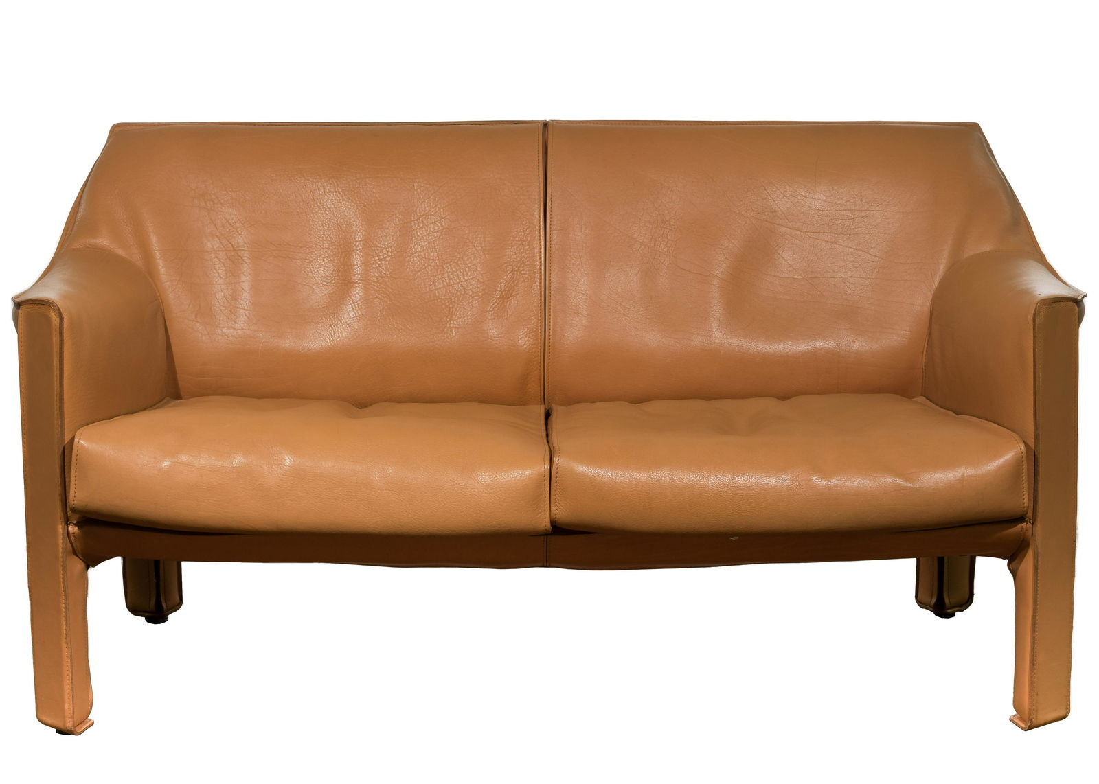 Mario Bellini for Cassina Leather 415 Settee: Mario Bellini for Cassina Leather 415 Settee Having a tubular steel frame, foam and fitted thick Italian saddle leather, hand stitched seams, zippers on the inside legs, Cassina logo fabric under seat