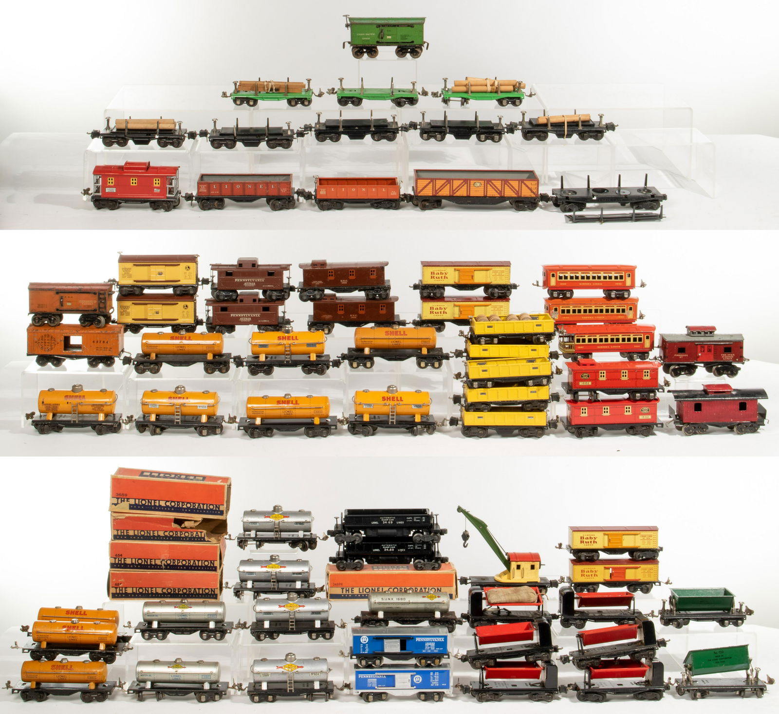 Lionel O-Gauge Model Train Car Assortment (1 of 4)