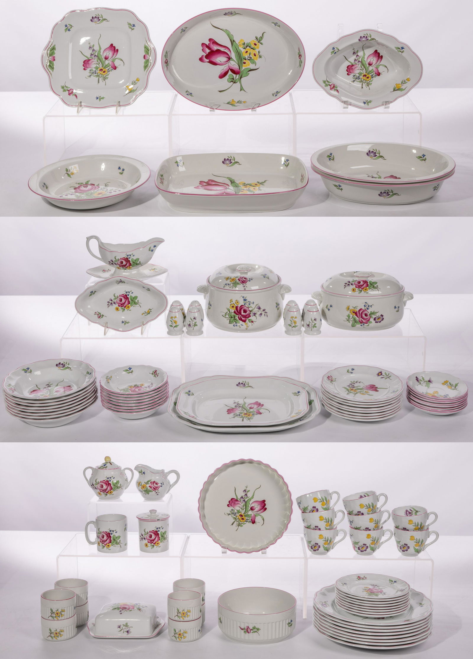 Spode 'Marlborough Sprays' China Service (1 of 4)
