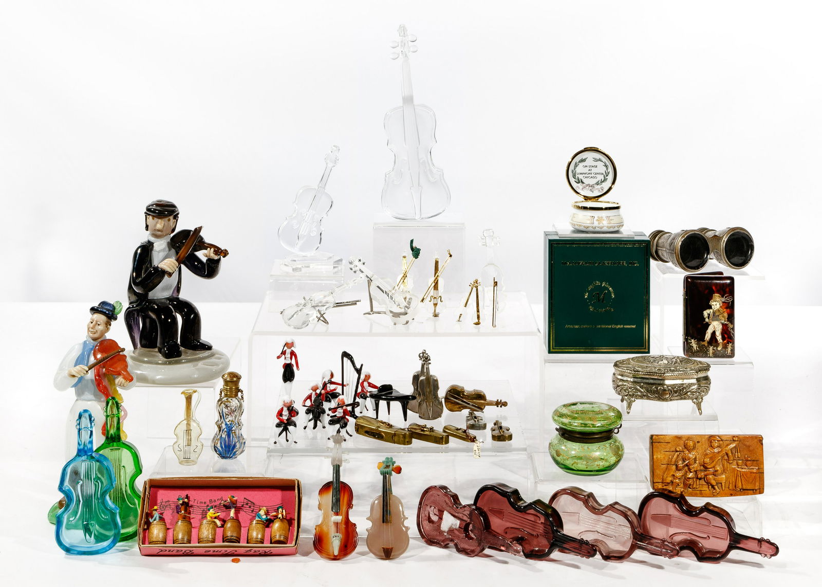 Decorative Violin Object Assortment (1 of 1)