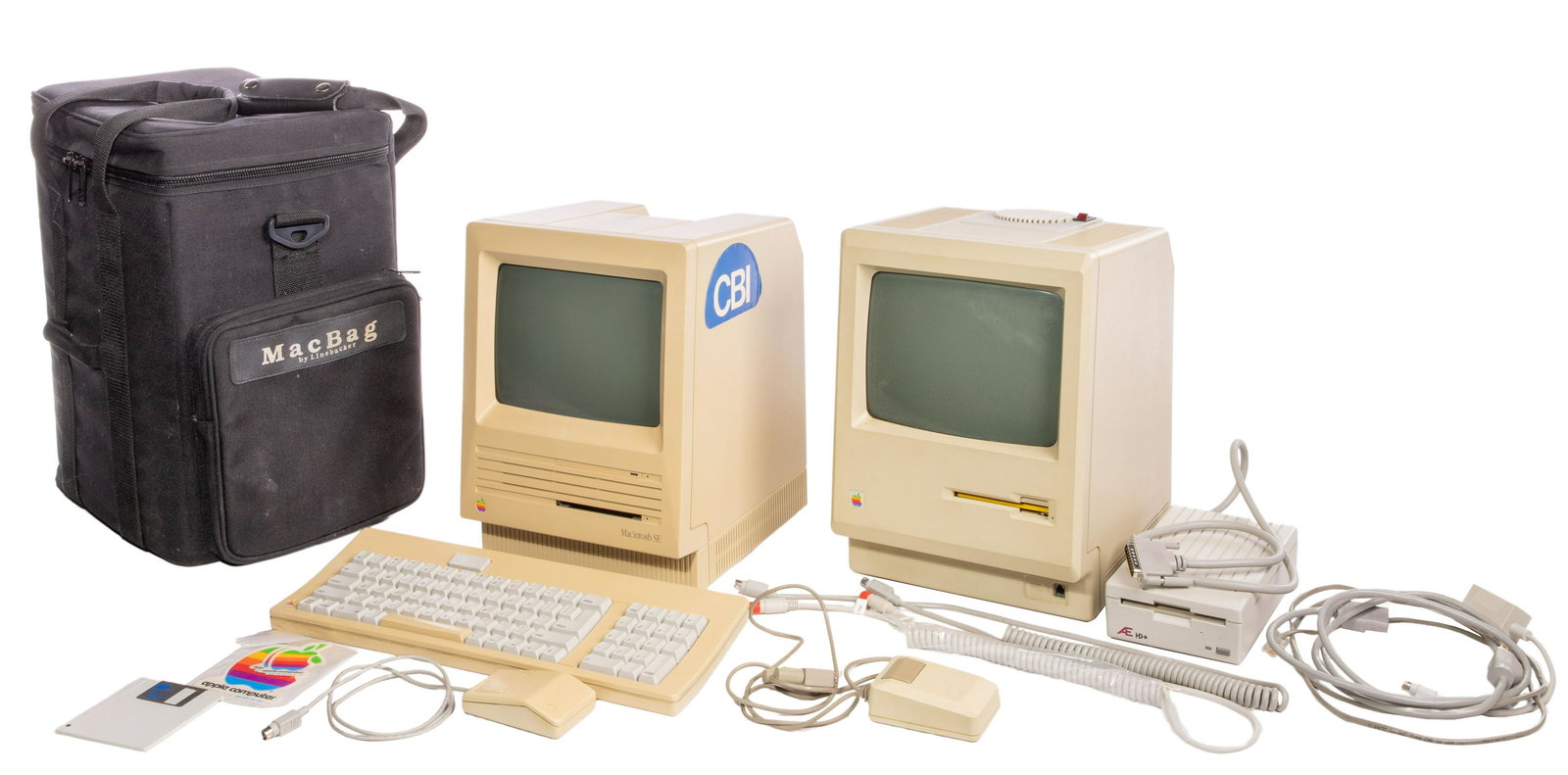 Apple Mcintosh and Accessory Assortment (1 of 3)