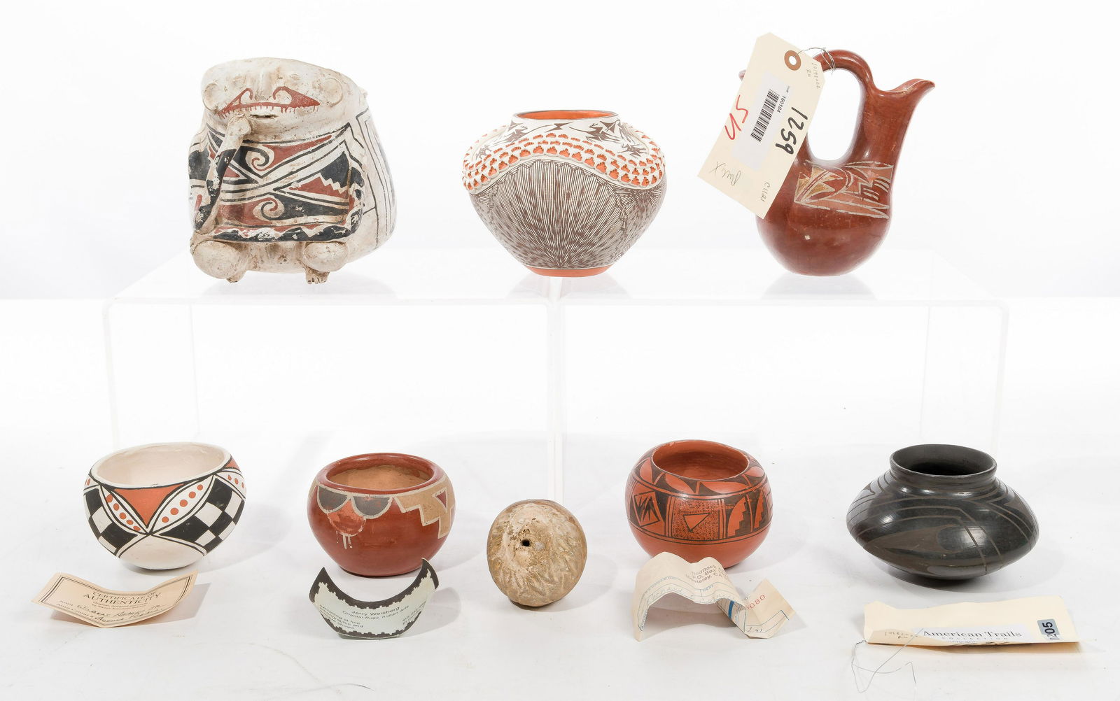 Native American Pottery Assortment (1 of 5)