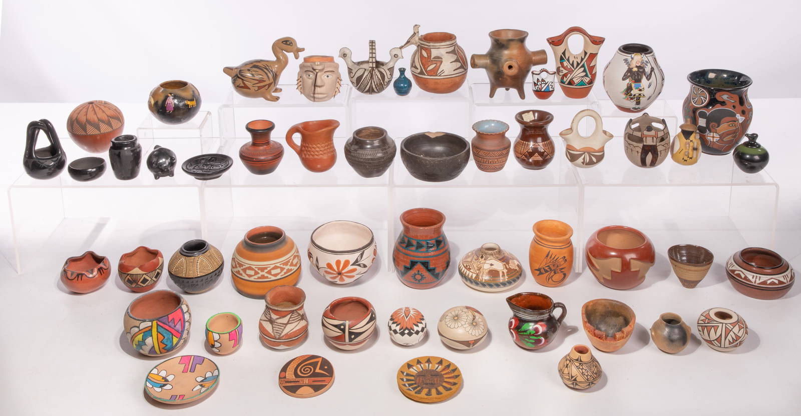 Native American Pottery for Sale at Auction