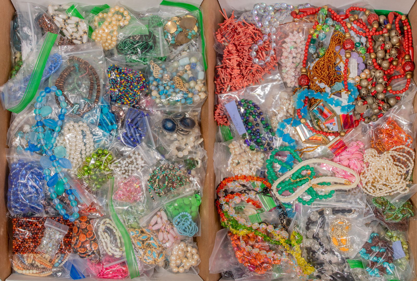 Costume Necklace Assortment (1 of 5)