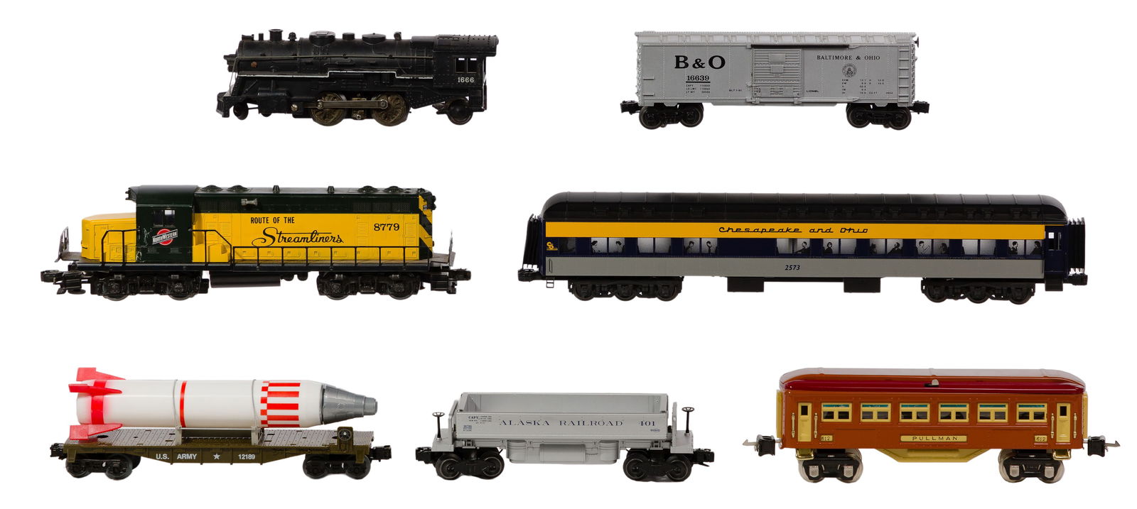 Model Train O Scale Assortment (1 of 2)