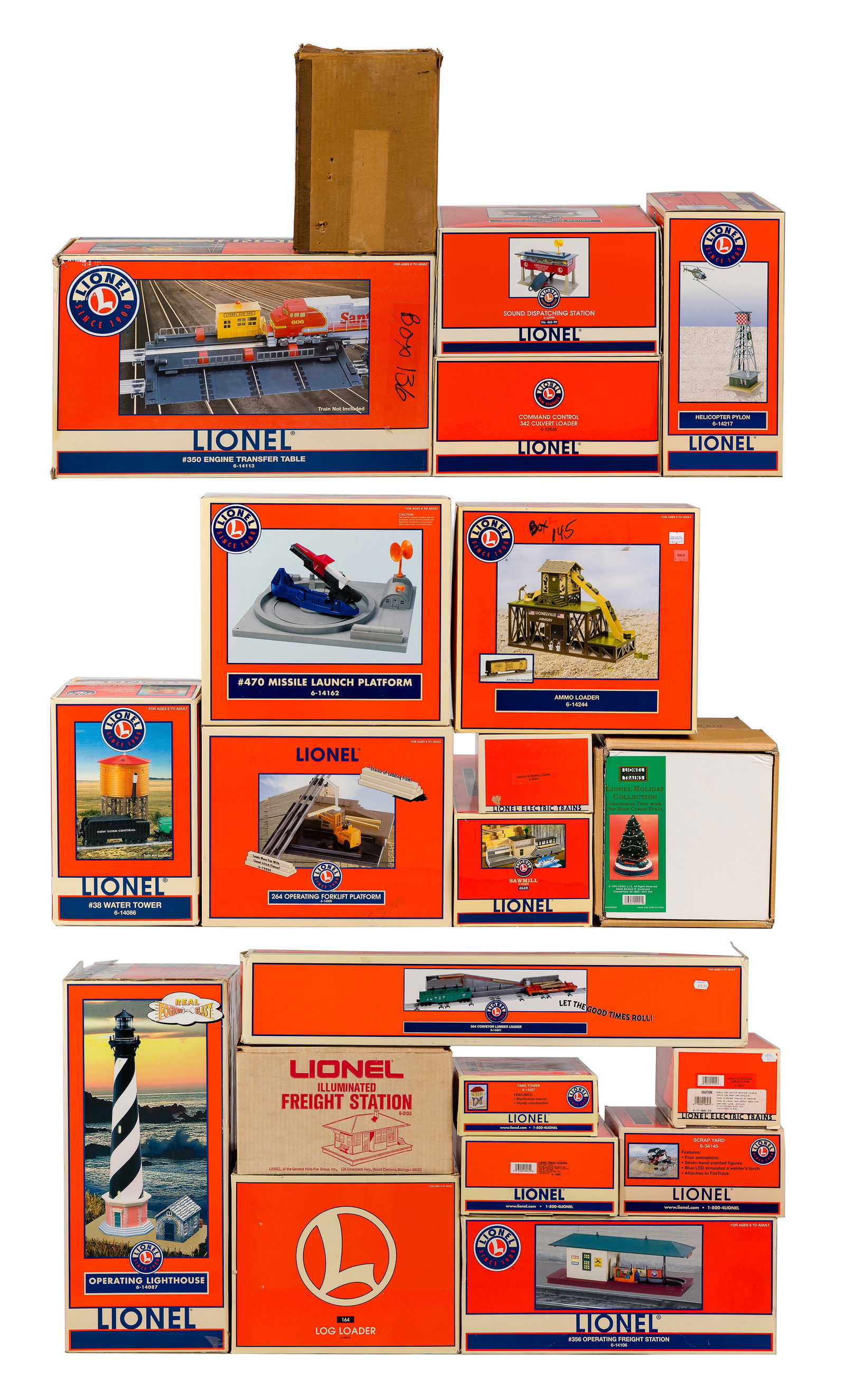 Lionel Model Train Building and Accessory Assortment (1 of 1)