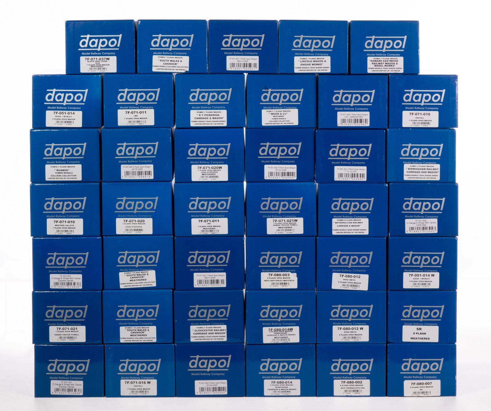 Dapol Model Train O Scale Assortment (1 of 1)