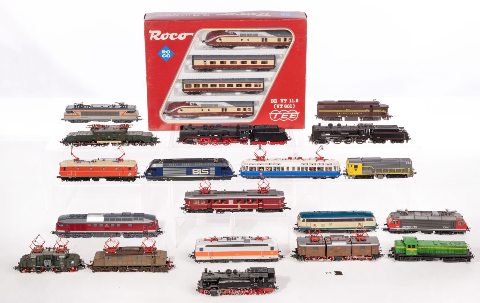 HOゲージ Roco BR VT 11.5 VT601 TEE 43876 DB BR E 17 43956 DB AC