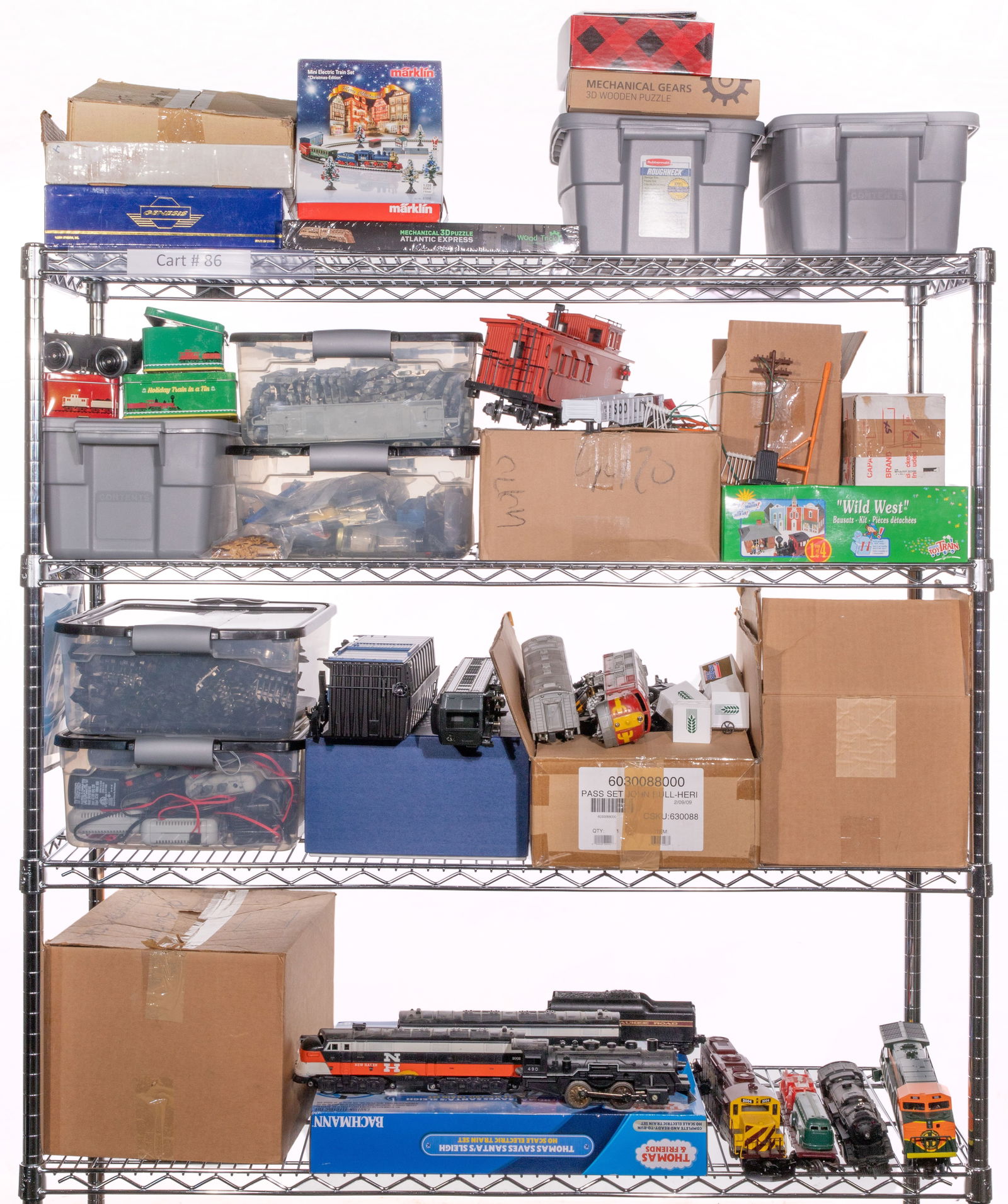 Model Train Part, Track and Accessory Assortment (1 of 1)