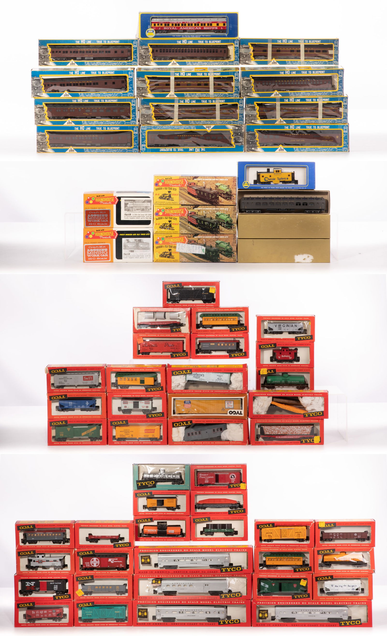 Model Train HO Scale Boxed Assortment (1 of 5)