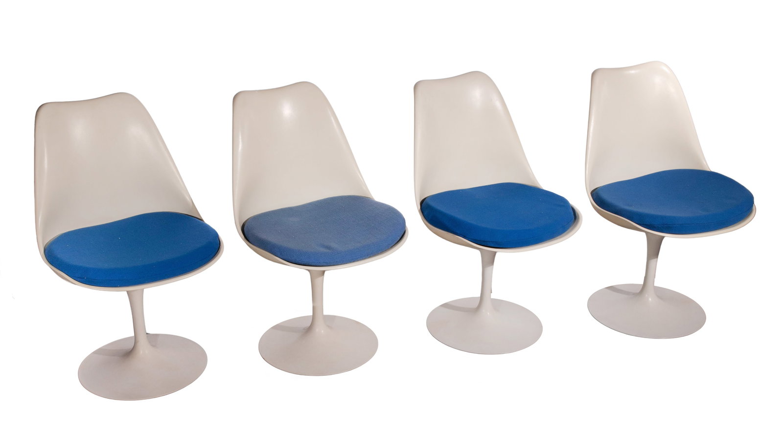 Eero Saarinen for Knoll Tulip Chairs (1 of 9)
