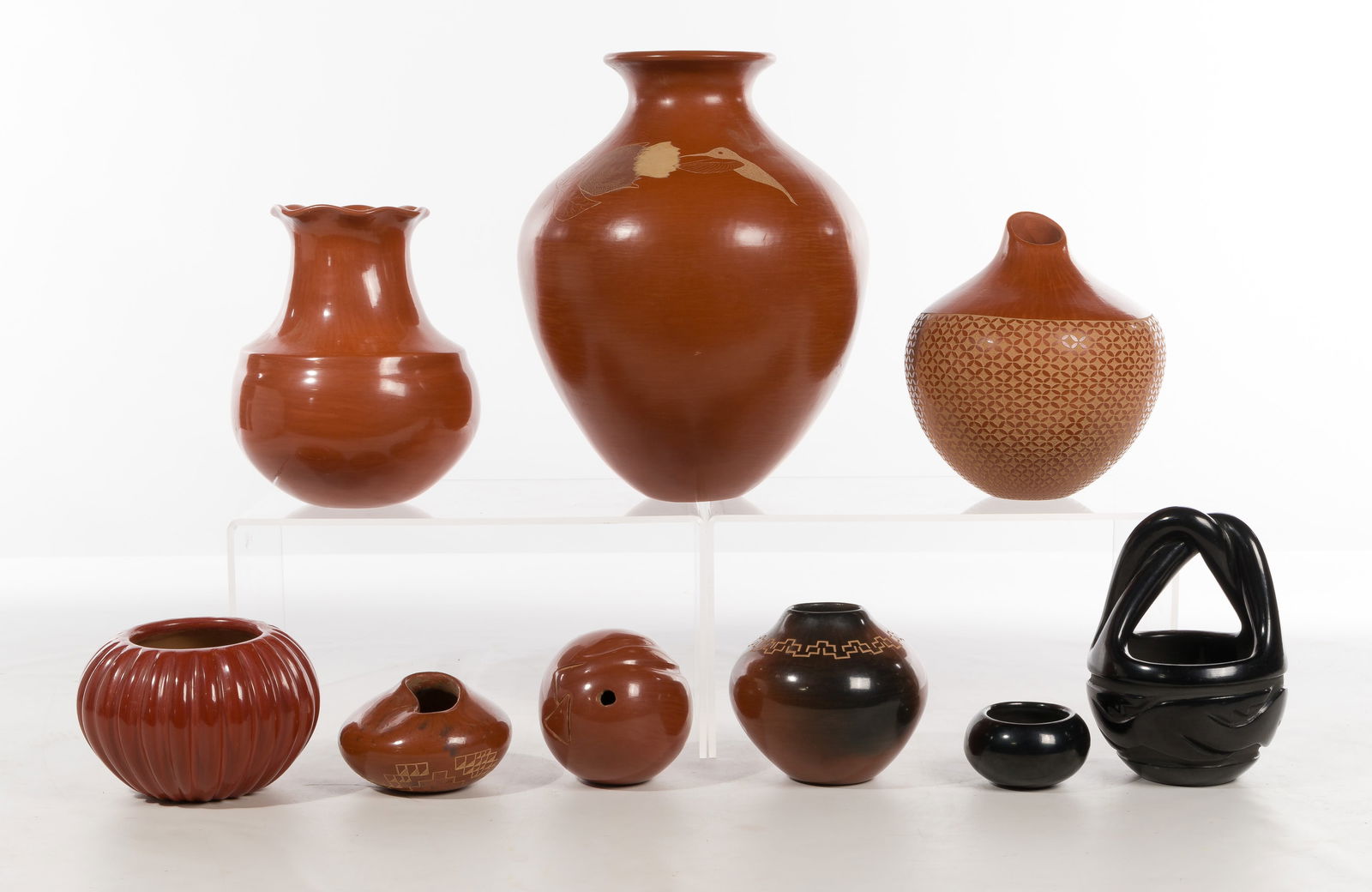 Linda Cain (American / Santa Clara, b.1949) Seed Pot (1 of 3)