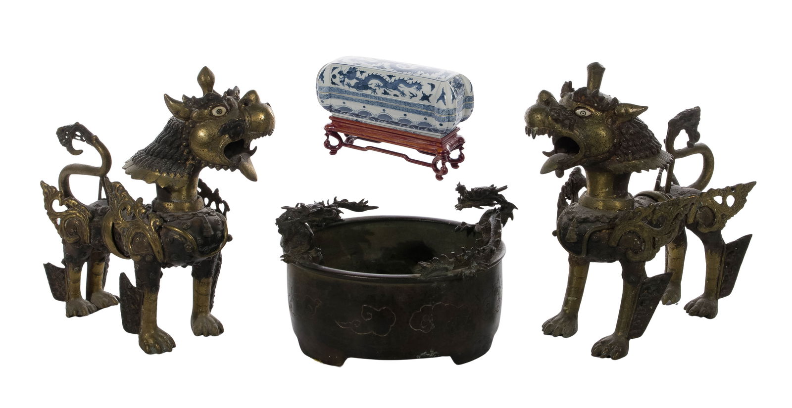 Asian Decorative Objects: Asian Decorative Objects (4) items including a Japanese Meiji period bronze censer having double dragon motif, a pair of bronze Chinese export guardian Foo lions and a Chinese Ming style underglaze bl