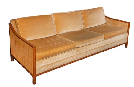 Seng Davenport Rotary Sleeper Sofa