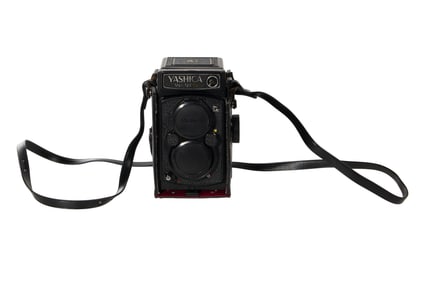 Yashica MAT-124-G Camera