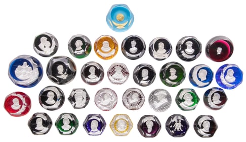 Baccarat Franklin Mint and D'albret Sulphide Paperweight Assortment