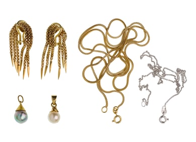 18k Gold Jewelry Assortment