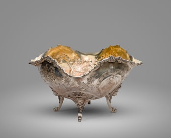 William, Michael and John Barnard & Sons English Sterling Silver Bowl