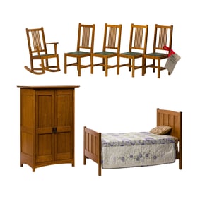 Stickley / T. C. Timber Oak Doll Furniture Assortment