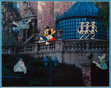Disney 'Crafty Ghosts and Cunning Characters' Pin Set