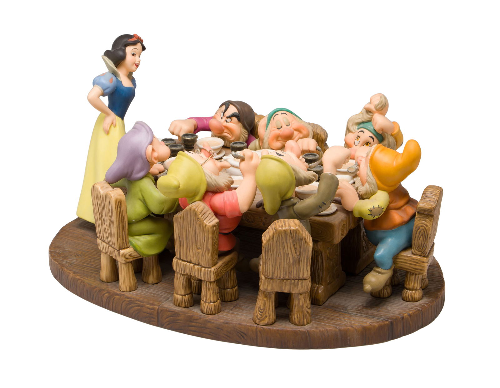 Disney Classics Collection 'Snow White and The Seven Dwarfs' Porcelain Figural Group (1 of 5)