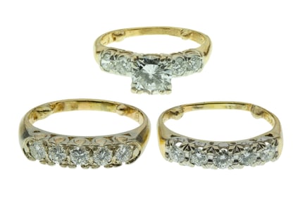 14k Yellow Gold and Diamond Wedding Ring Set
