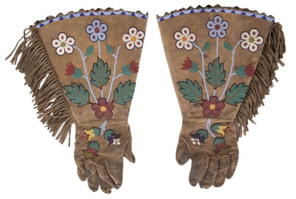 Native American Sioux Beaded Buckskin Gauntlets