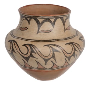 Native American Pueblo San Ildefonso Polychrome Pottery Jar