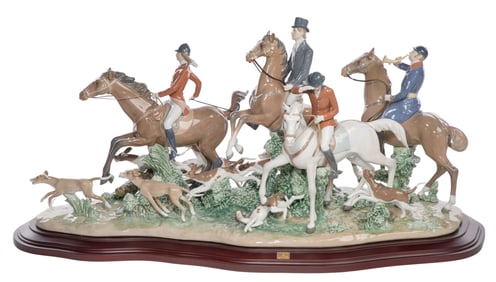 Lladro #5362 'Fox Hunt' Porcelain Figurine