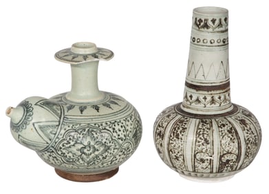 Thai Sawankhalok Pottery Objects