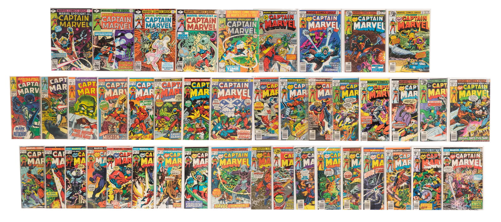 Marvel Captain Marvel Comic Book Assortment (1 of 1)
