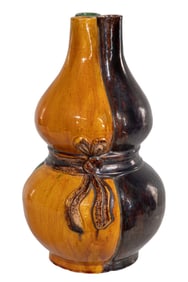 Chinese Triple Spout Double Gourd Ceramic Vase