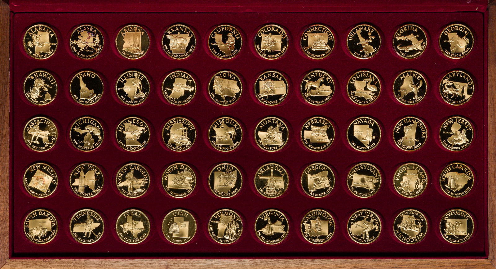 2 Franklin Mint Gone With The Wind Scarlett Figurines