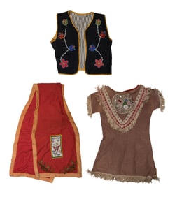 Native American Great Lakes Beaded Textile Assortment