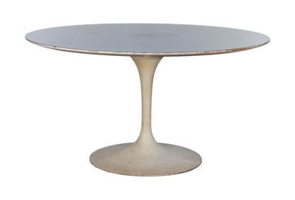 Eero Saarinen for Knoll Tulip Dining Table