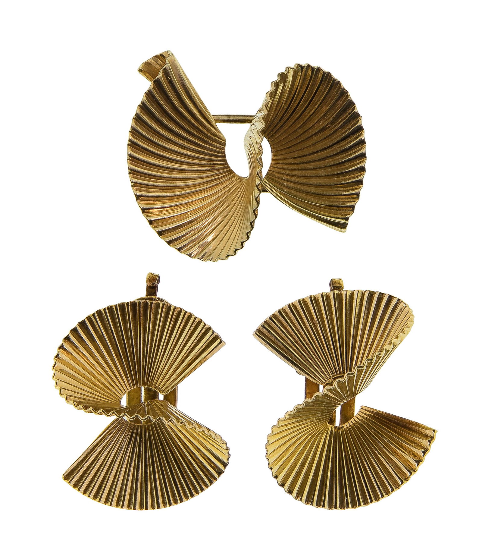 14k Yellow Gold Jewelry Suite: 14k Yellow Gold Jewelry Suite Including a brooch and a pair of clip-on earrings (marked '14k' / '585 2423905') Property from: a Private Collector, Chicago, Illinois Length: 1 1/4 inches,