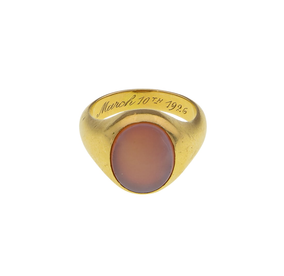 18k Yellow Gold and Agate Ring (1 of 4)