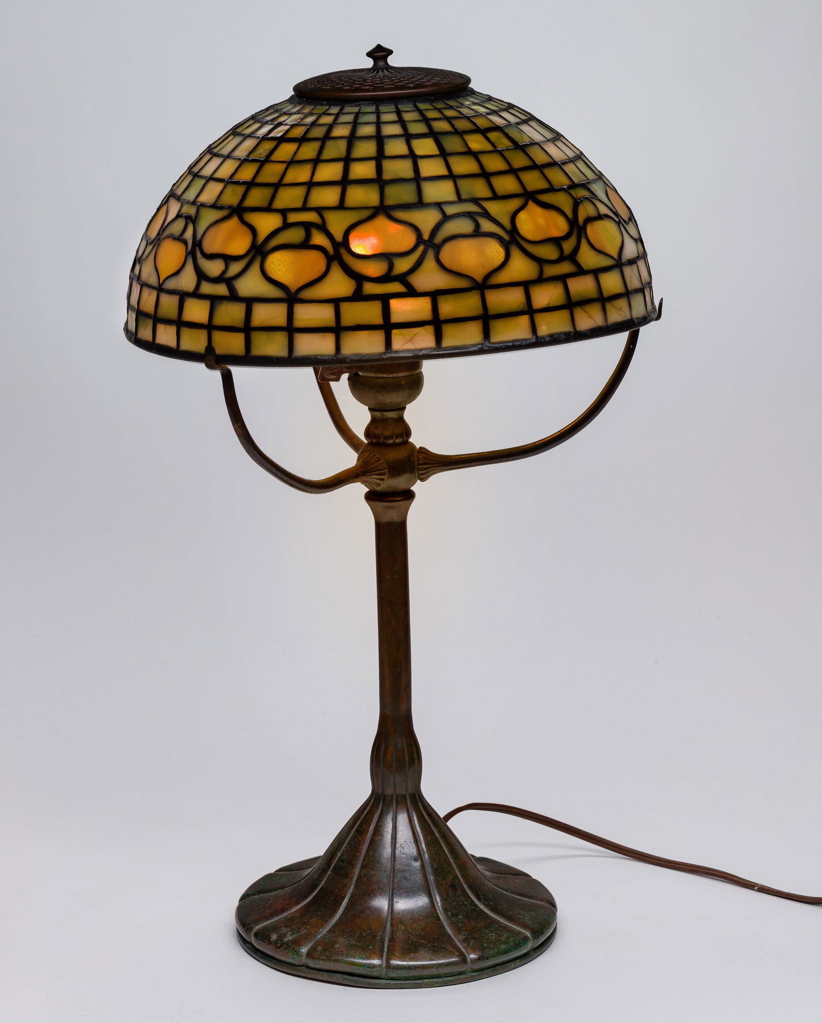 Tiffany Studios Acorn Table Lamp - 2