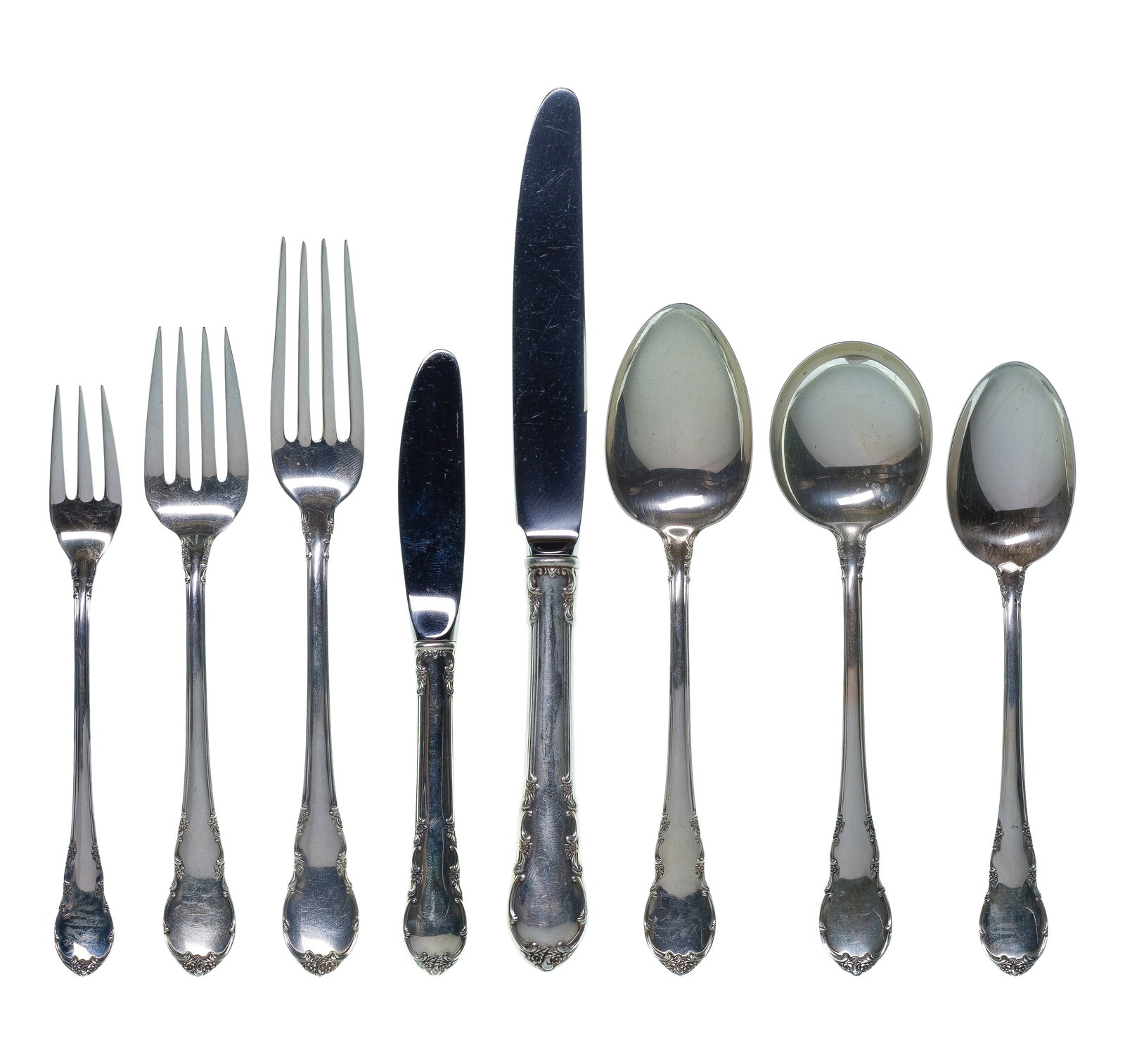 Lunt Modern Victorian Sterling Silver Flatware Service (1 of 1)