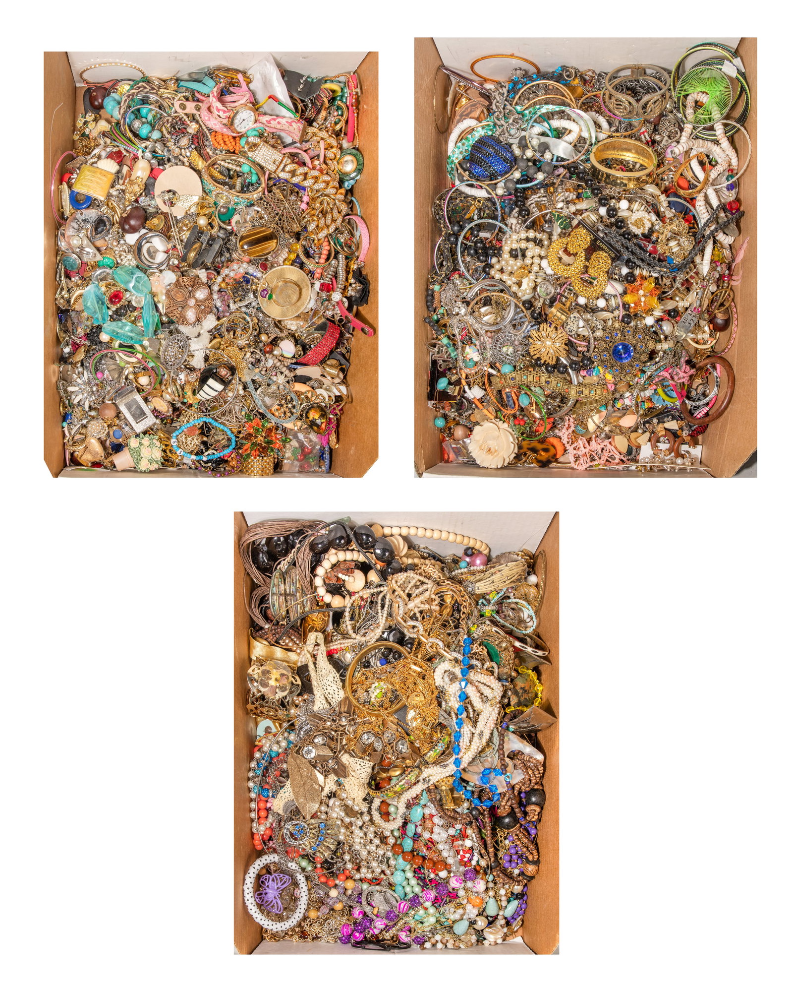 Costume Jewelry Assortment: Costume Jewelry Assortment Approximately (85) pounds including necklaces, bracelets and pins Property from: a Private Collector, Gilbert, Illinois Condition: light to moderate wear on all 