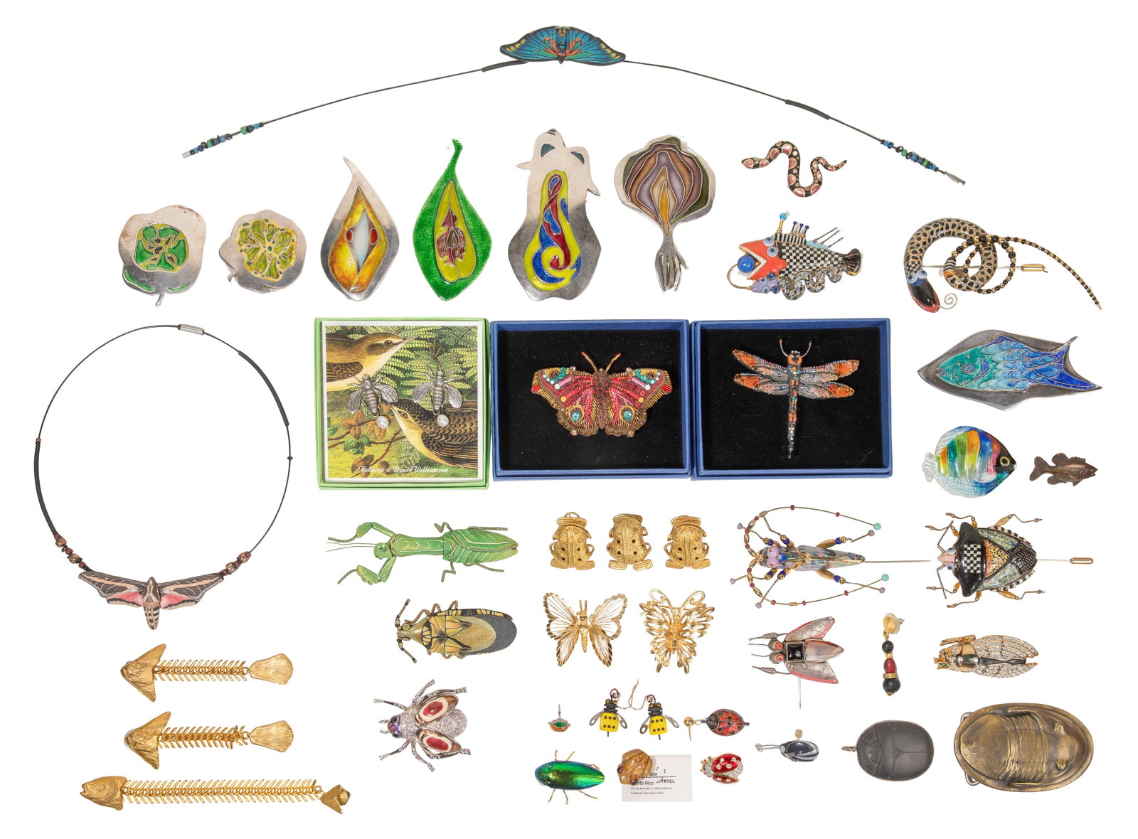 Insect and Animal Pin Costume Jewelry Assortment: Insect and Animal Pin Costume Jewelry Assortment Various shapes, styles, sizes and materials such as enamel, rhinestones, pearls, beads, hard stones, including frogs, butterflies, lady bugs, snakes,