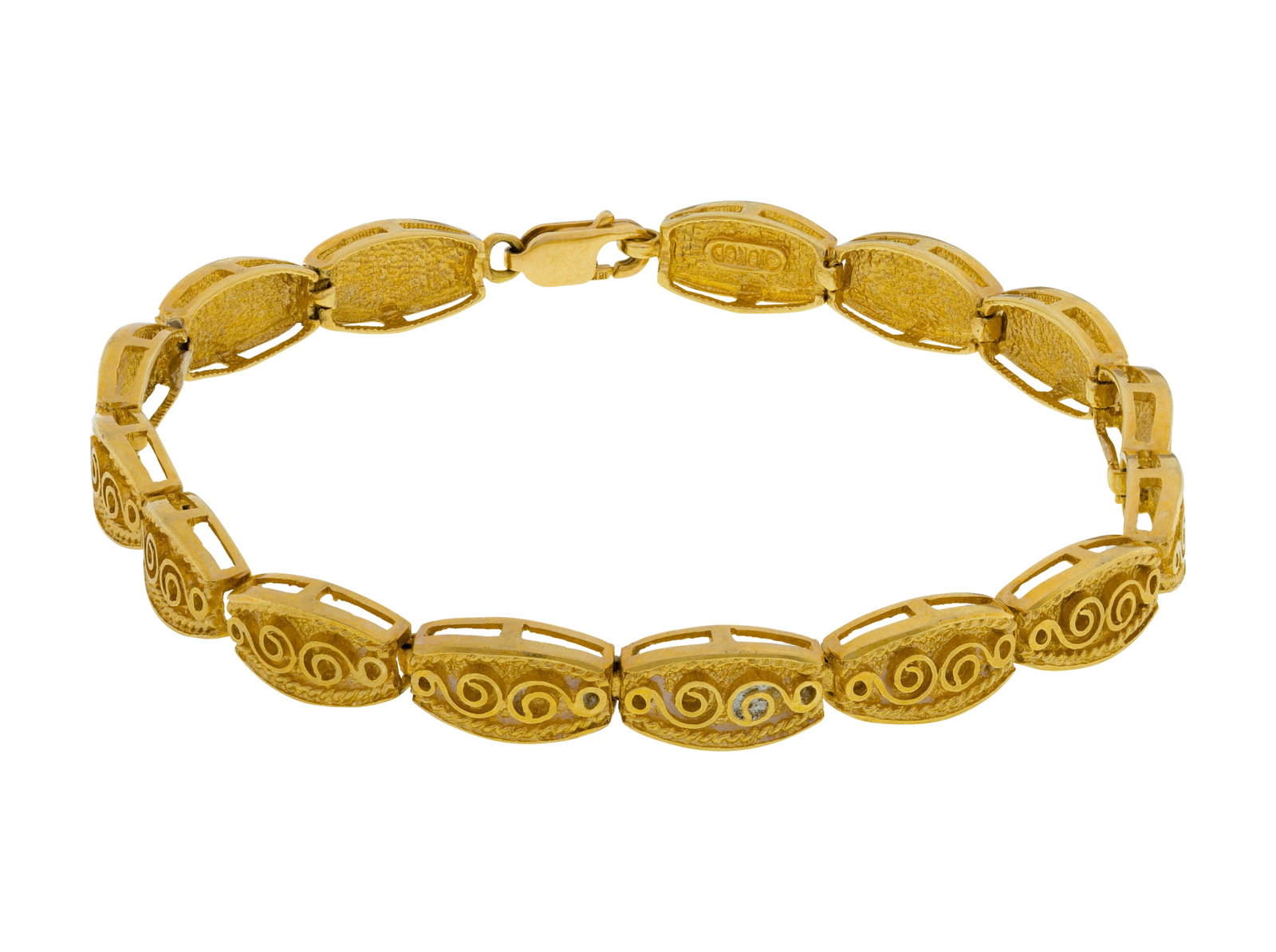 18k Yellow Gold Bracelet (1 of 2)