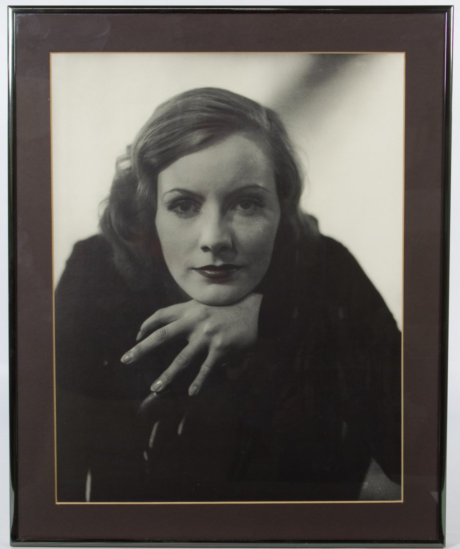 Greta Garbo Photograph by Edward Steichen: Greta Garbo Photograph by Edward Steichen Depicting portrait of Garbo with her hand on chin Height: 19.00 inches, Width: 15.75 inches Category: Books & Ephemera > Photographs Shipping Status: 3rd Part